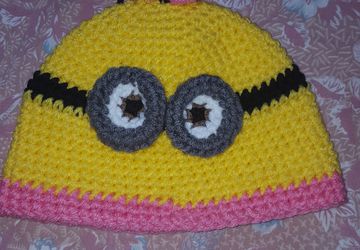 Minion crochet hat