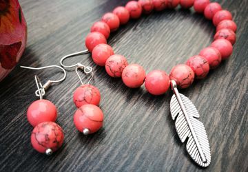 Gemstone bracelete with earrings Rodonith