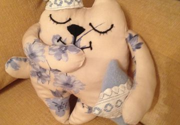 A cat pillow "Sweetie"
