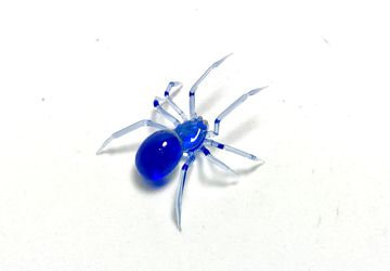 Blue Crystal Spider - Borosilicate Glass Sculpture by Rafael Glass