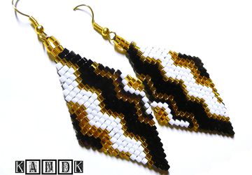 "Zigzag" - earrings of Japanese beads
