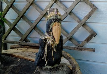 Primitive Crow - Primitive Fall Decor - Halloween Decor - Old Crow - Primitive Decor - Fall Decor - Handmade Doll - Primitive Doll - Crow -
