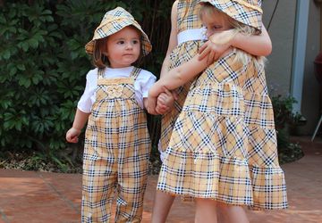 Checkered wide skirt dress with sash and matchig hat Age 3 - 4