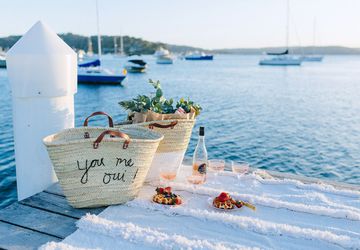 DIY embroidered picnic tote
